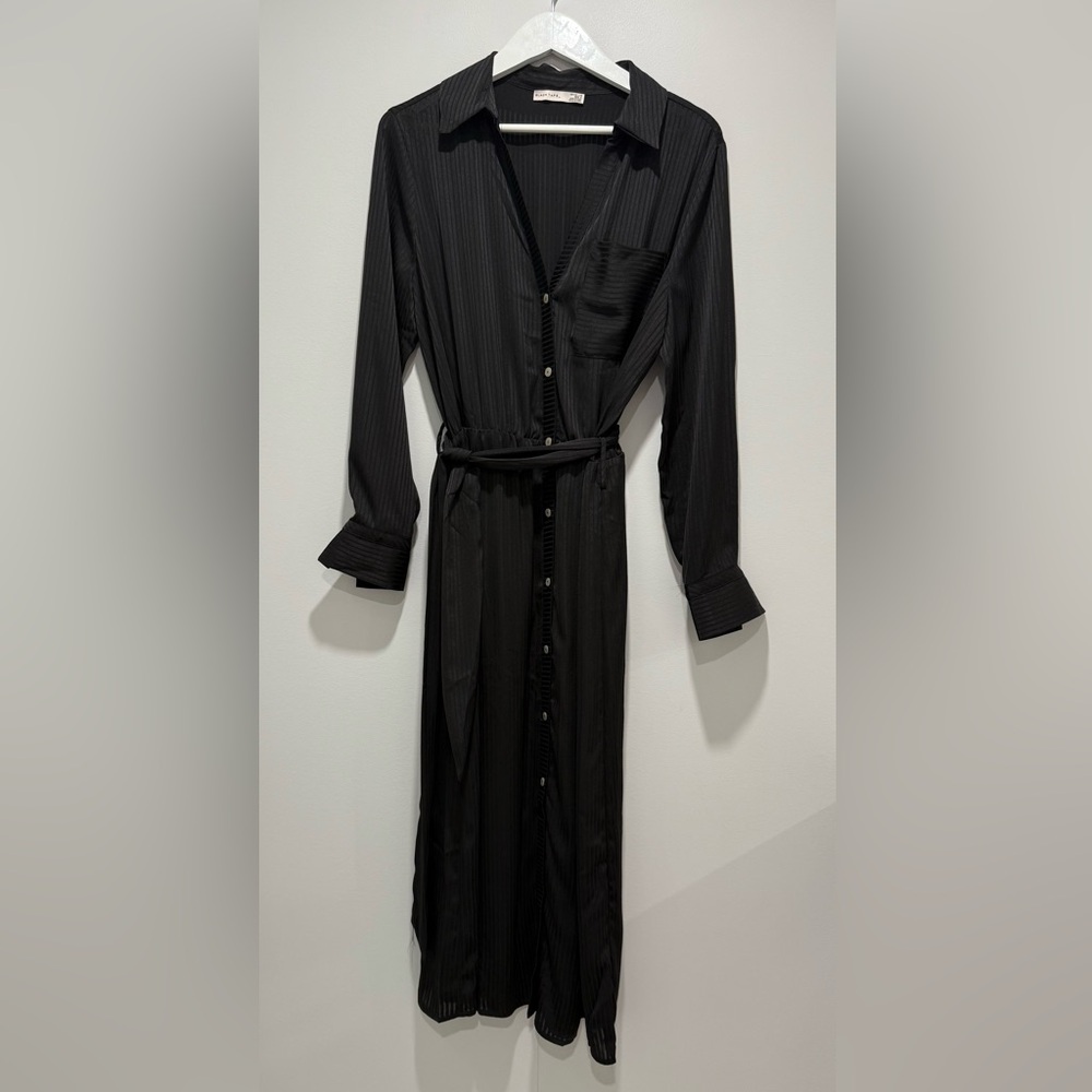 NEW Black Tape Black Long Sleeve Dress Size L NWOT